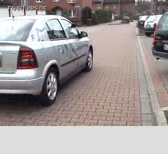 Grundfahraufgabe: Wenden in drei Z&uuml;gen