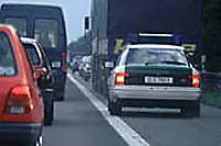 Stau und Rechts&uuml;berholer